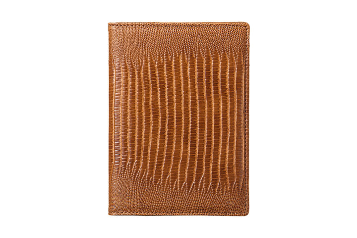 Qble_alligator-bonded-leather_passport-case_camel_front