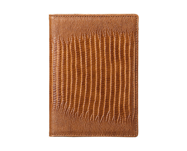 Qble_alligator-bonded-leather_passport-case_camel_front