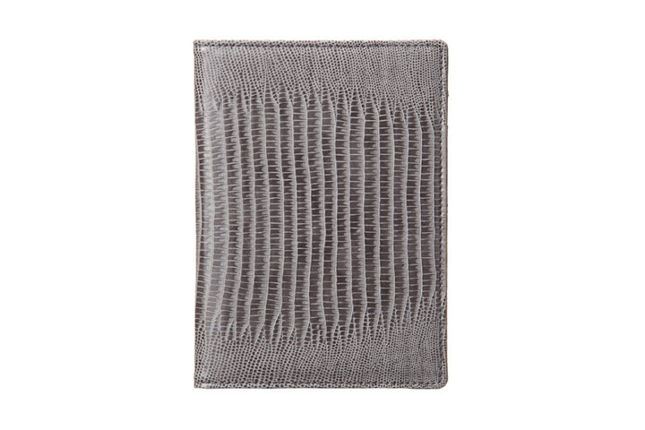 Qble_alligator-bonded-leather_passport-case_gray_front