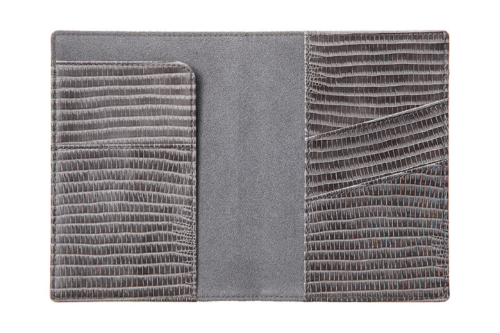 Qble_alligator-bonded-leather_passport-case_gray_inside