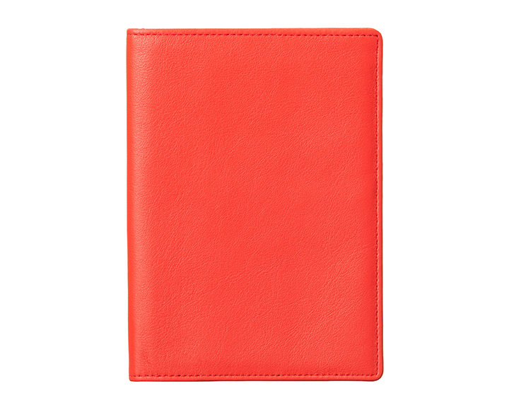 Qble_calfskin-leather_passport-case_red_front